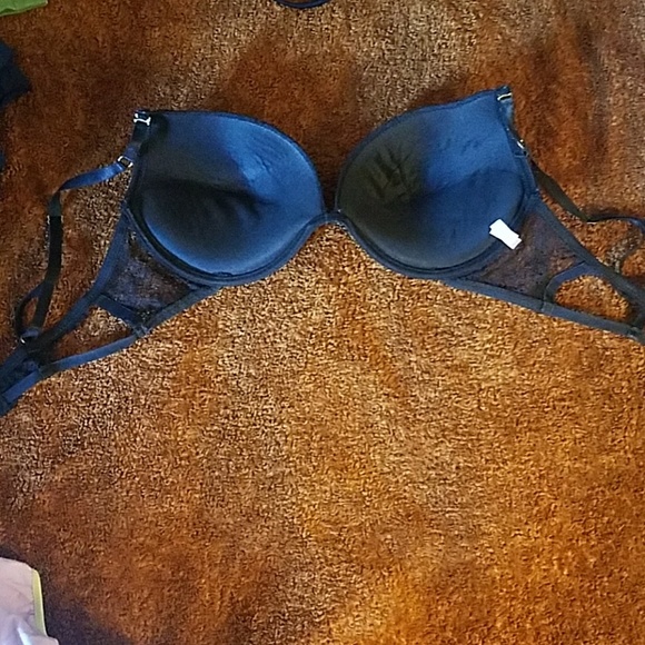 Bra - Picture 3 of 4
